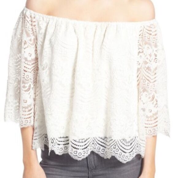 cupcakes & cashmere Cream/White Off-the-Shoulder Lace Top - Picture 2 of 16